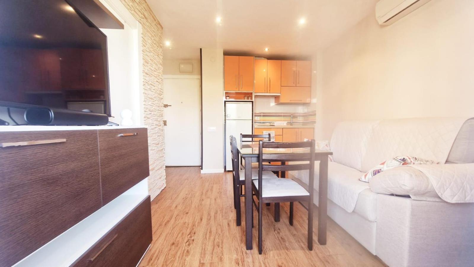 Precioso Naciones By Benalnova Apartament